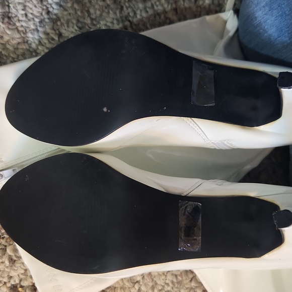 White Platform Boot - Picture 3 of 11